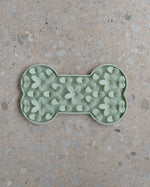 Voir l’image dans la galerie, DEXYPAWS Tapis Léchange Cache-Cache Os Vert Sauge
