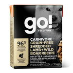 Voir l’image dans la galerie, Petcurean Go! Solutions Carnivore - Chien Agneau et Sanglier Éffilochés - Nourriture Humide Sans Grains pour Chiens en Tetra Pak
