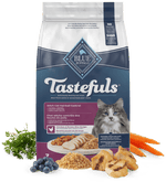 Voir l’image dans la galerie, Blue Tastefuls - Contrôle des Boules de Poils, Poulet et Riz Brun - Nourriture Sèche pour Chats Adultes